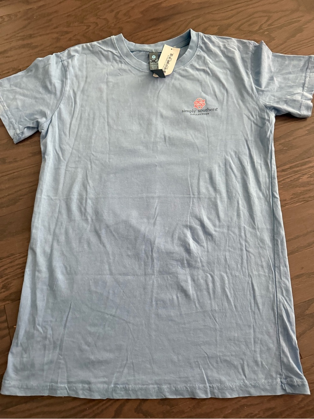 Simply Southern shirt woman’s size medium “salty soul” dog ocean summer - Picture 5 of 9